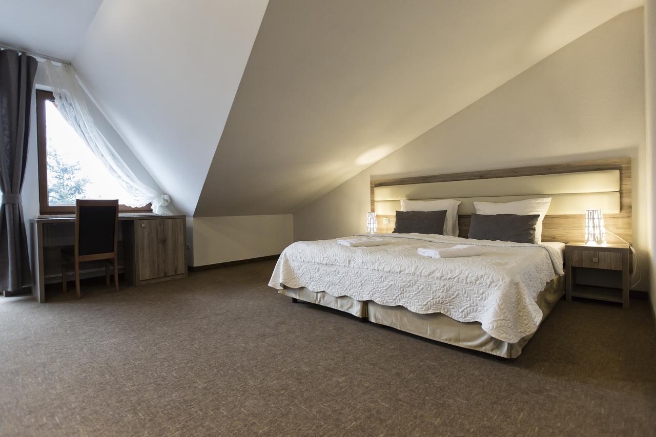 Hotel Beskidian Венгерска Гурка Стая снимка