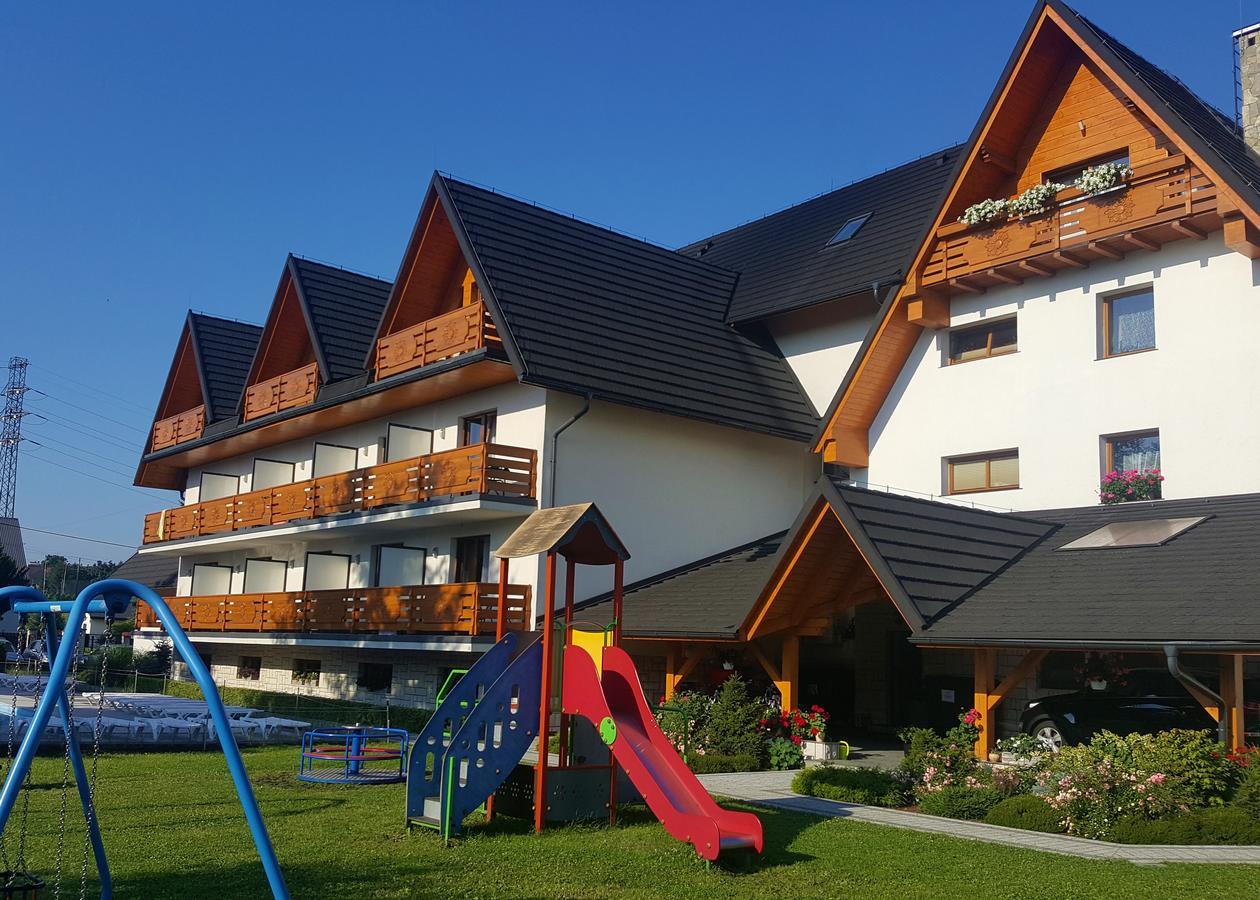 Hotel Beskidian Венгерска Гурка Екстериор снимка